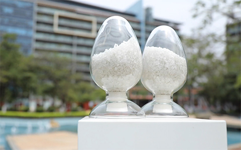 Breaking Through the Adhesion Challenges of Plastic Films